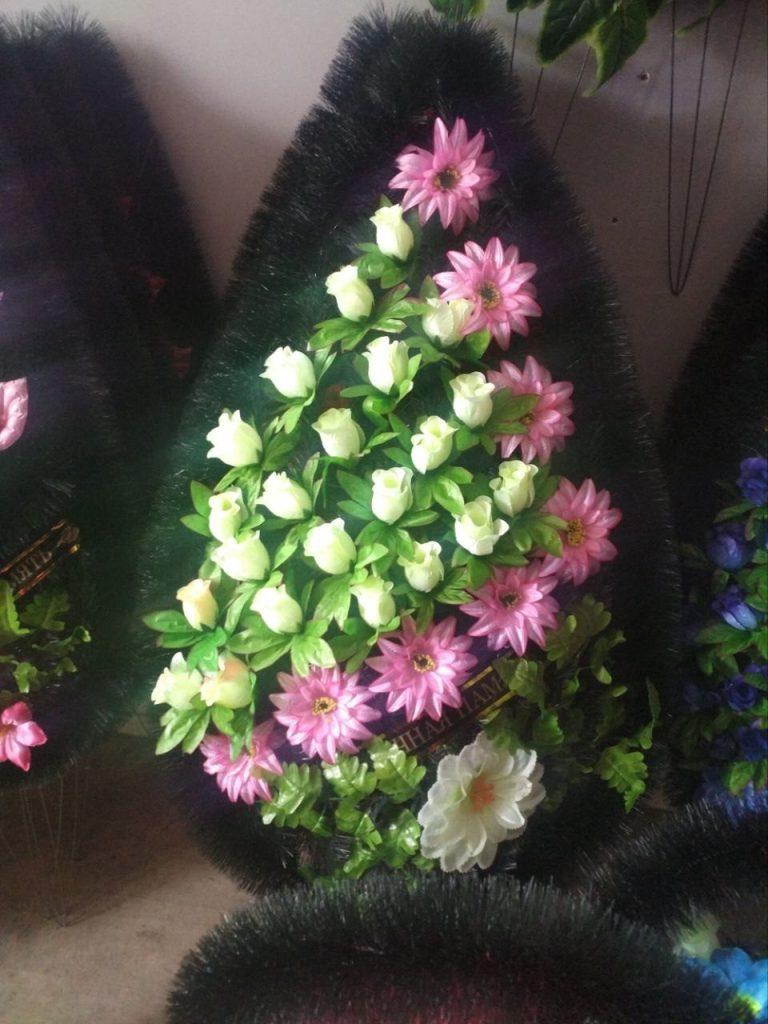 Траурний вінок, ритуальні товари в Одесі, похоронне бюро «Фенікс»